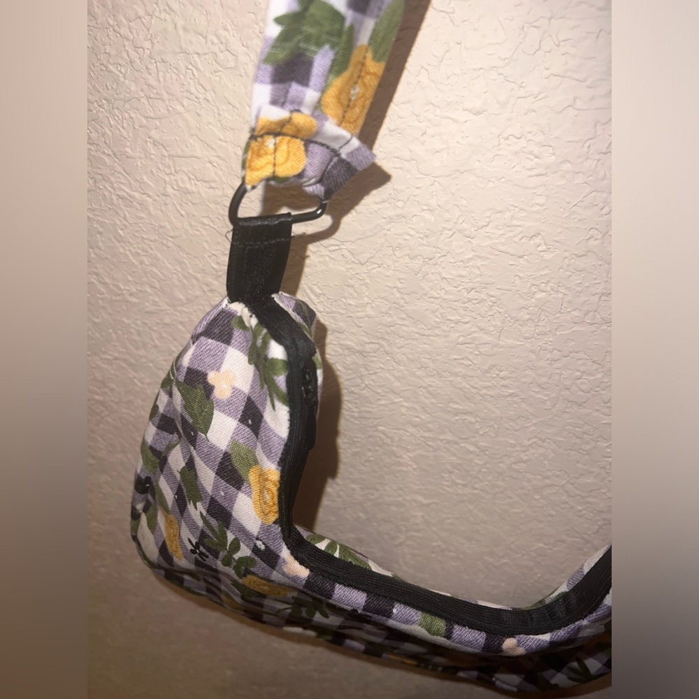Shoulder bag